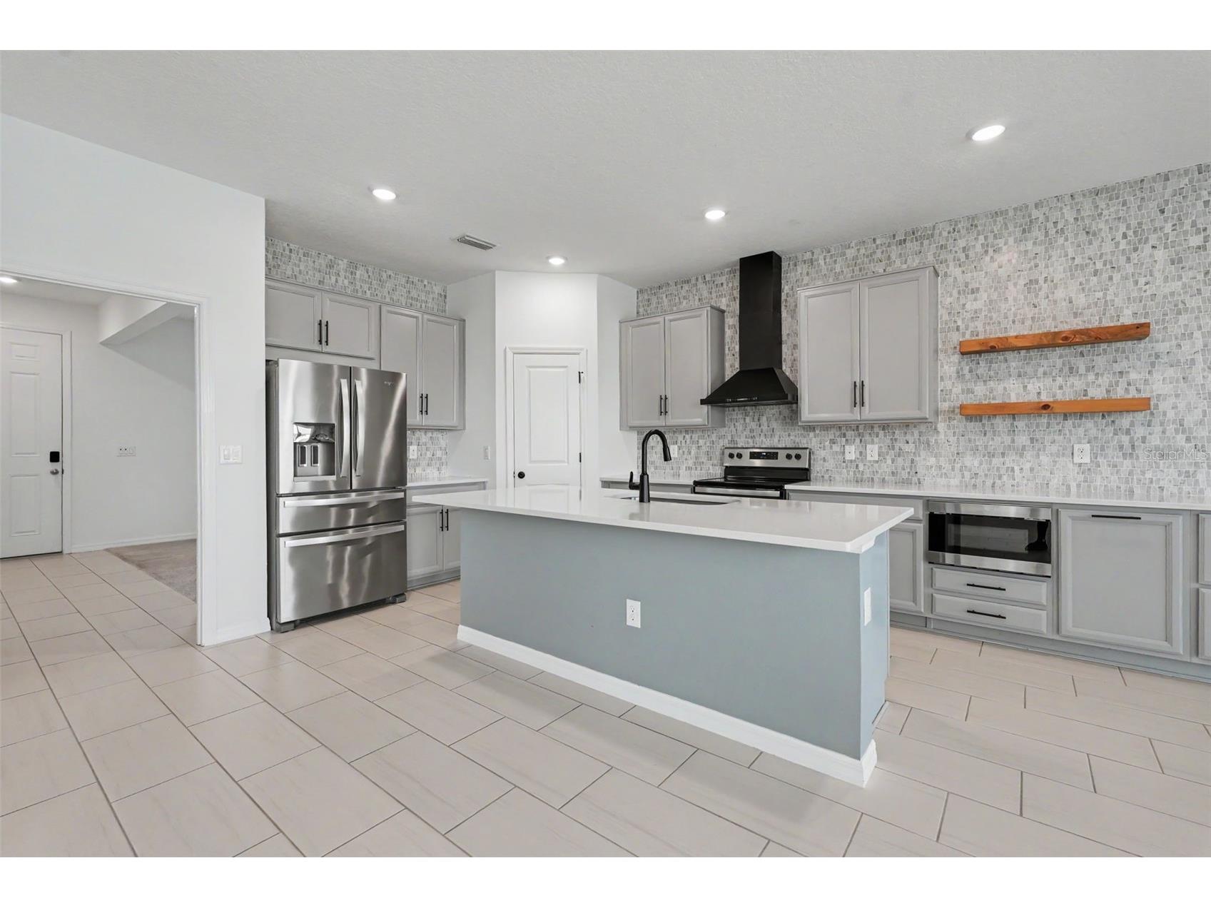 11824 Clare Hill Avenue Riverview FL 33579 TB8528469 image2