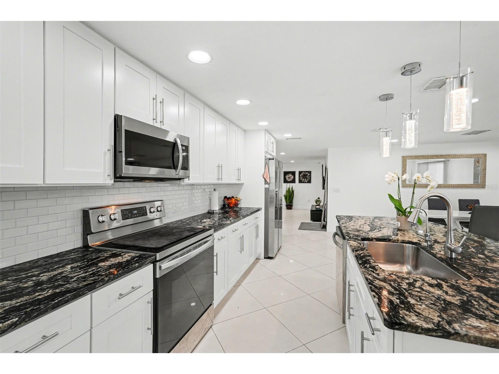 11828 Bingham Drive Port Richey FL 34668 W7884627 image13