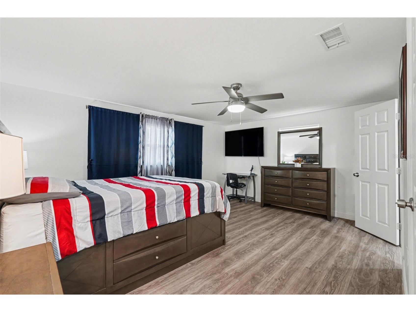 11828 Bingham Drive Port Richey FL 34668 W7884627 image17