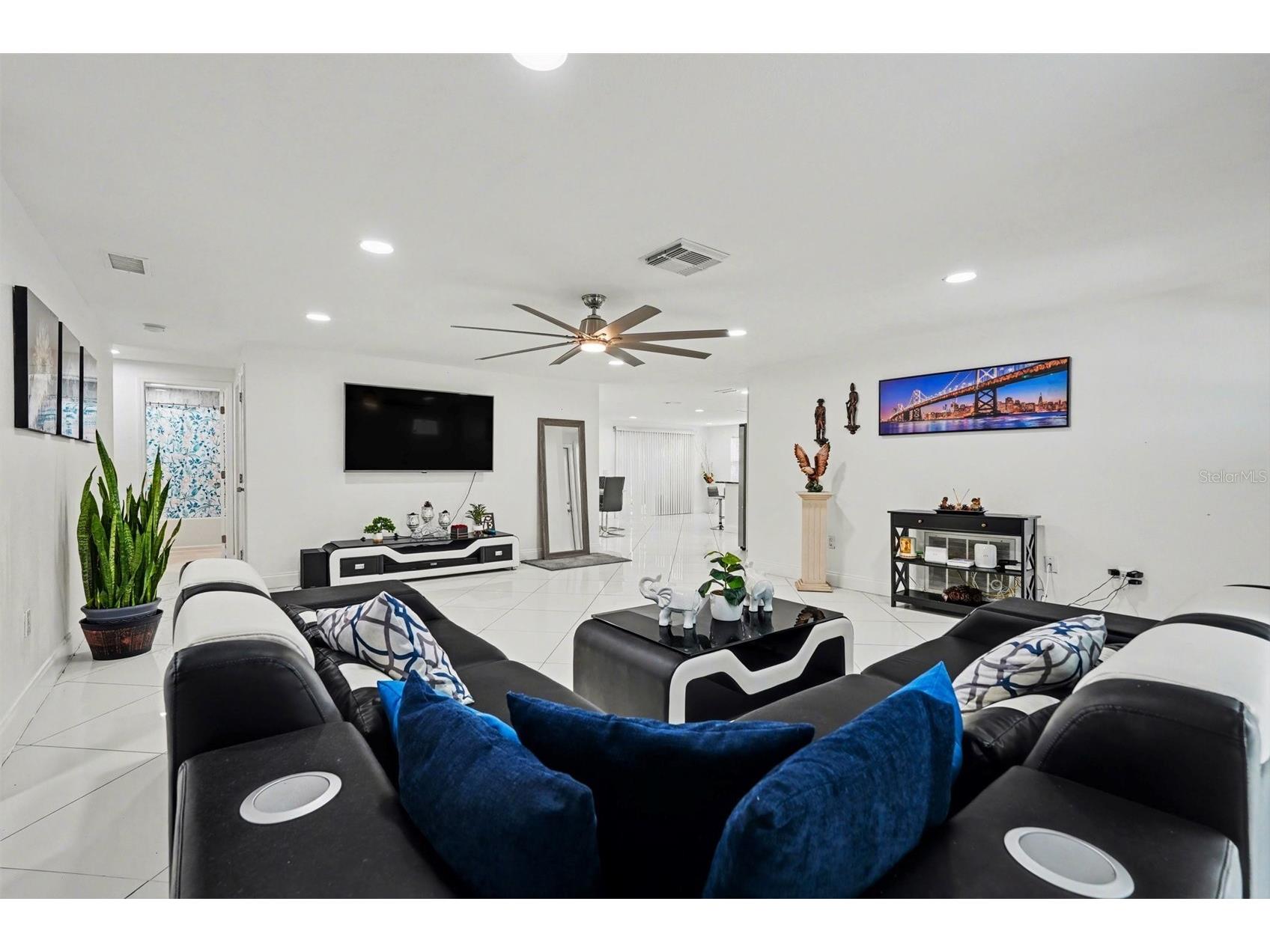 11828 Bingham Drive Port Richey FL 34668 W7884627 image7
