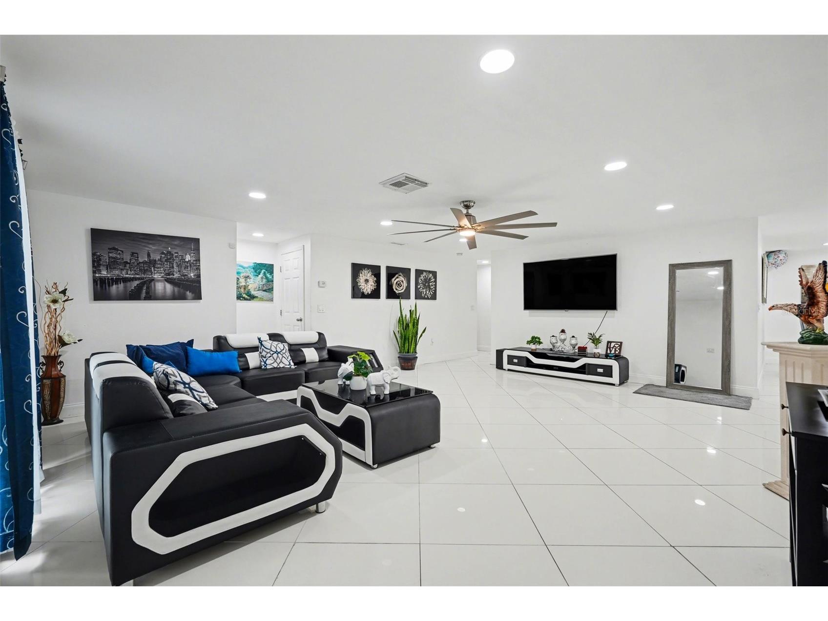 11828 Bingham Drive Port Richey FL 34668 W7884627 image8
