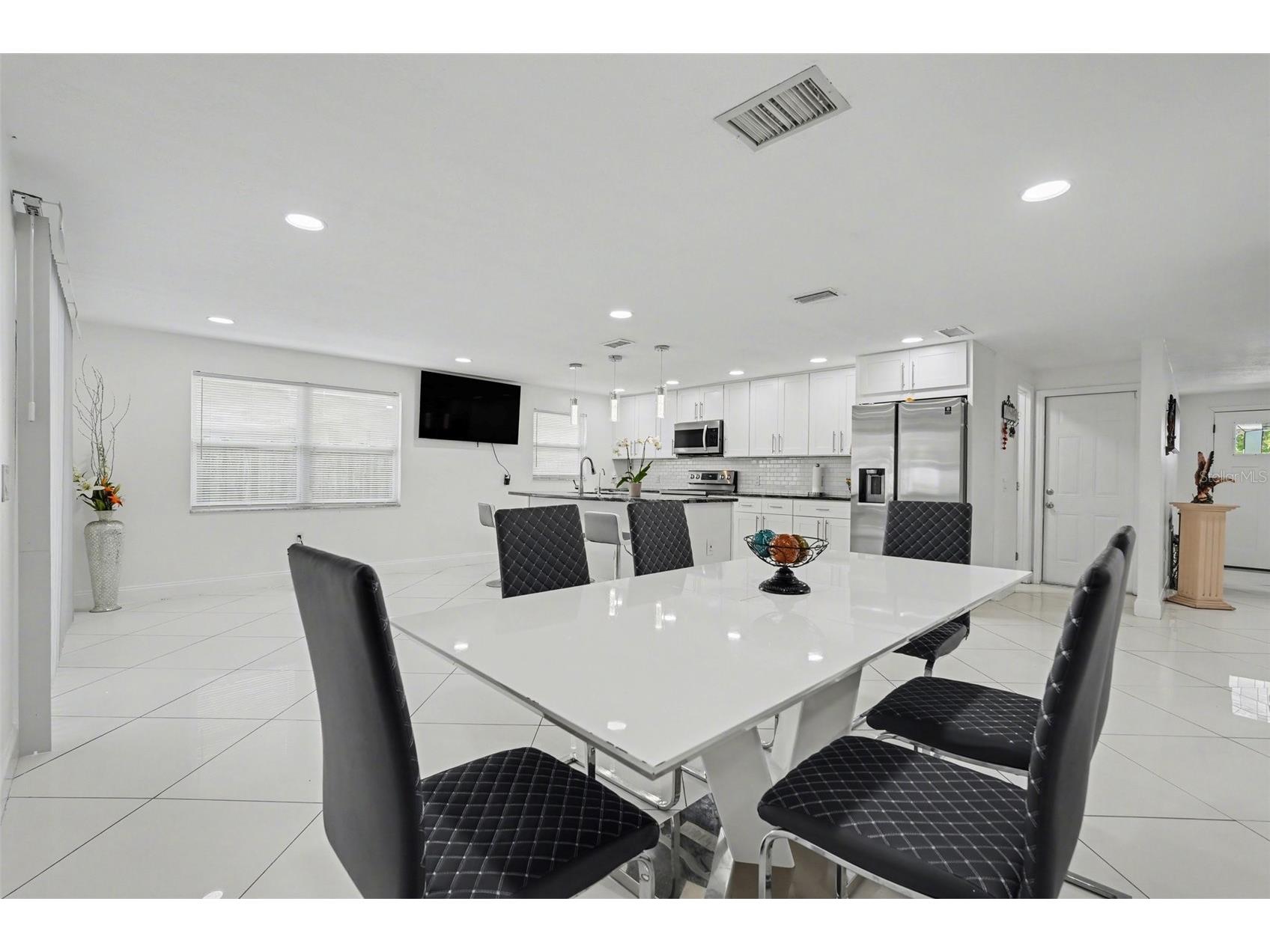 11828 Bingham Drive Port Richey FL 34668 W7884627 image9