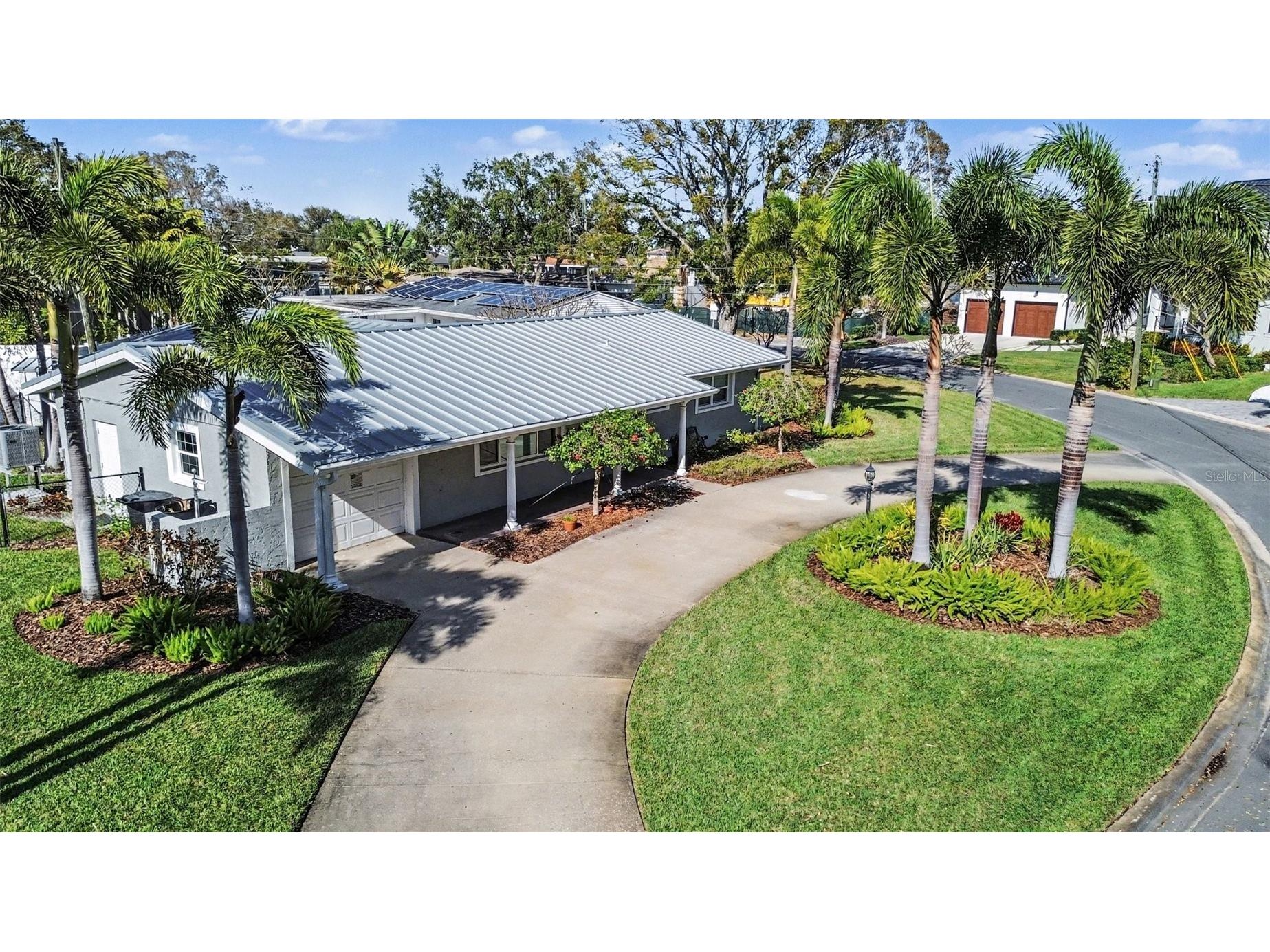 1183 35th Avenue NE Saint Petersburg FL 33704 TB8476866 image1