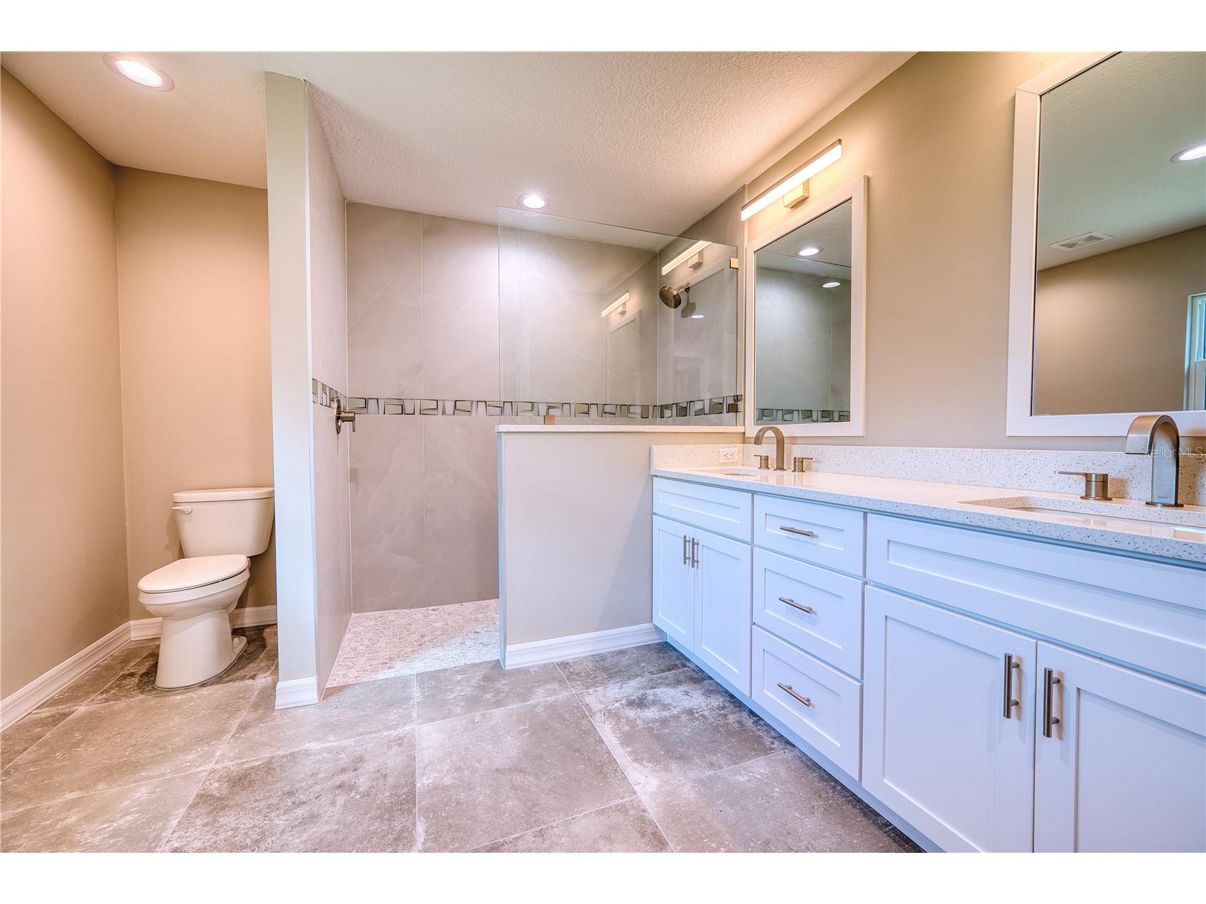 1183 Cedar Avenue Englewood FL 34223 A4699704 image19