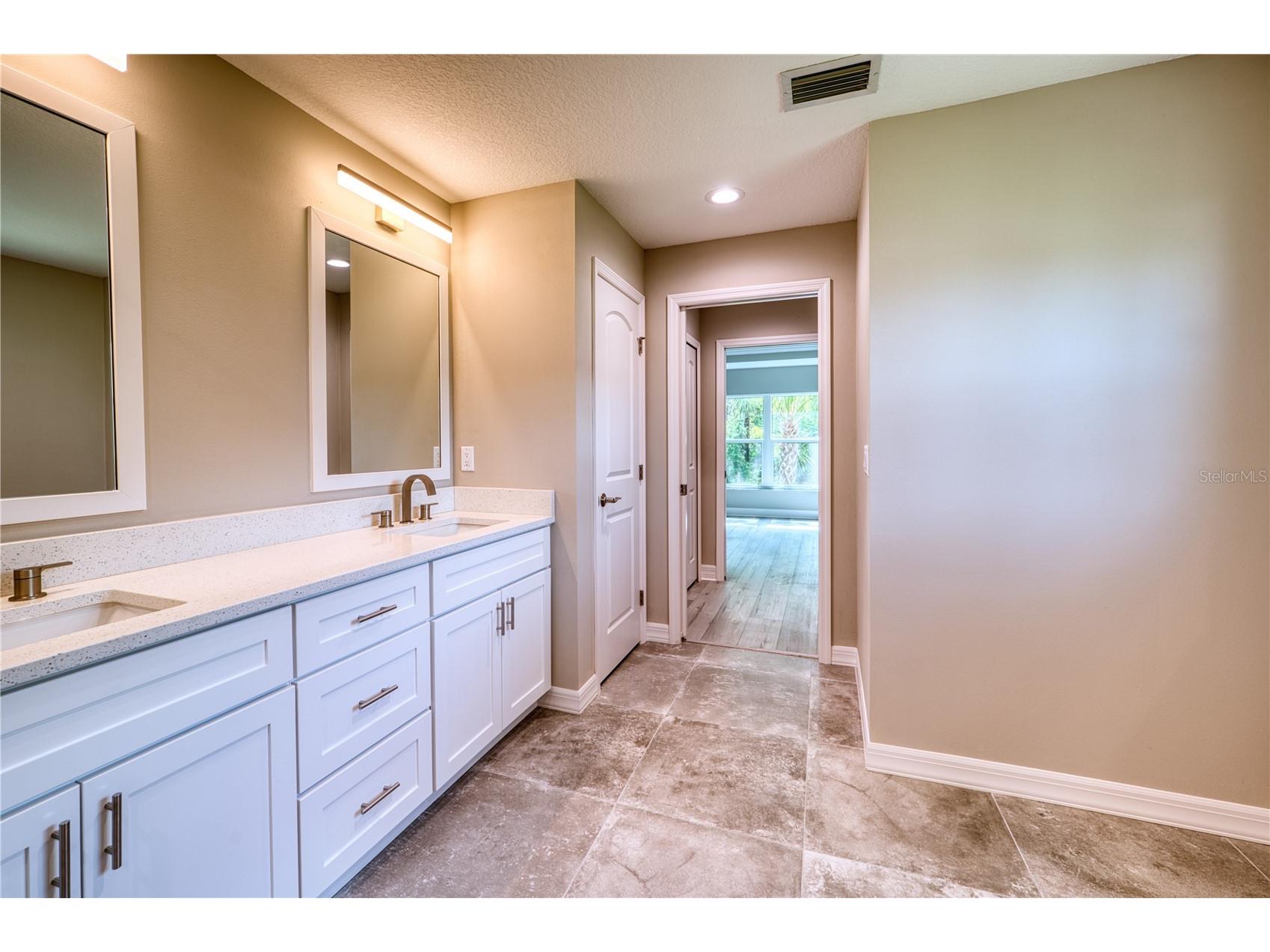 1183 Cedar Avenue Englewood FL 34223 A4699704 image20