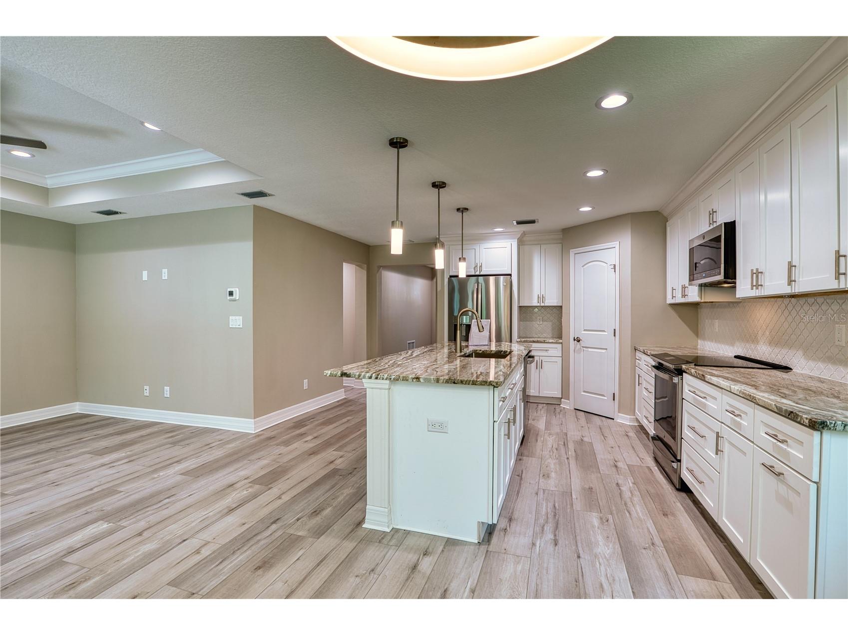 1183 Cedar Avenue Englewood FL 34223 A4699704 image9