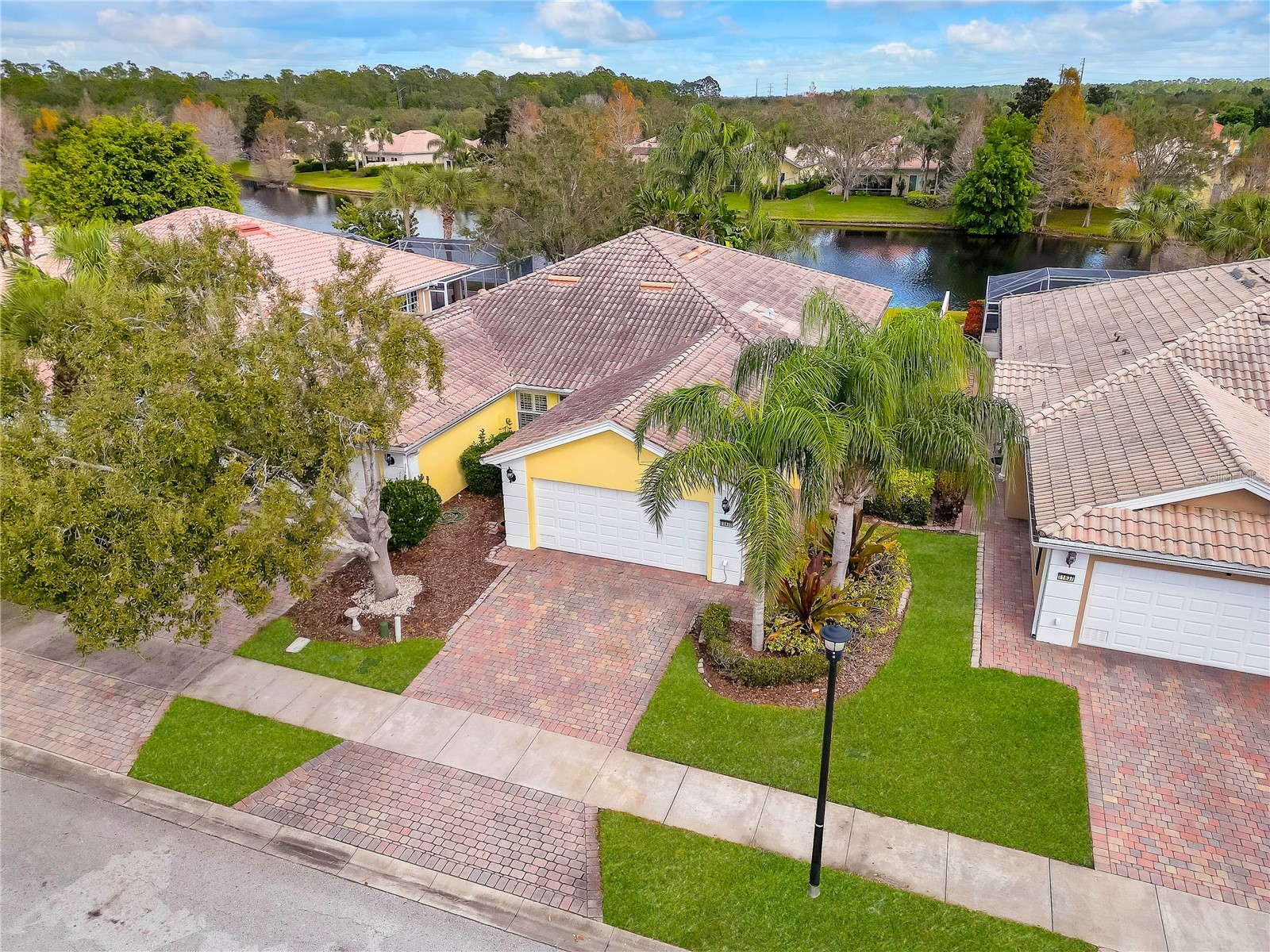 11831 Fan Tail Lane Orlando FL 32827 O6375764 image3