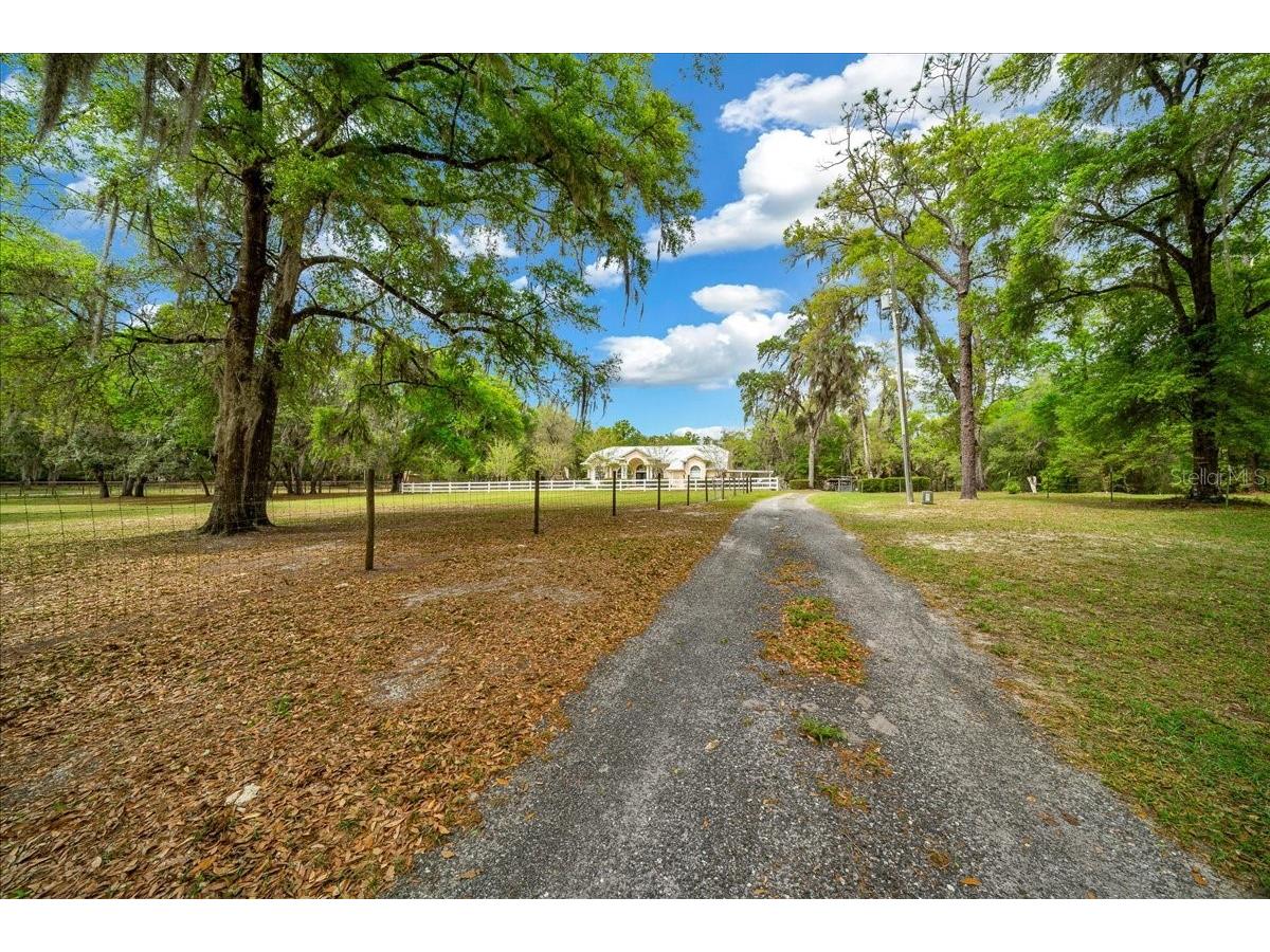 11831 SW Highway 484 Dunnellon FL 34432 OM719707 image41