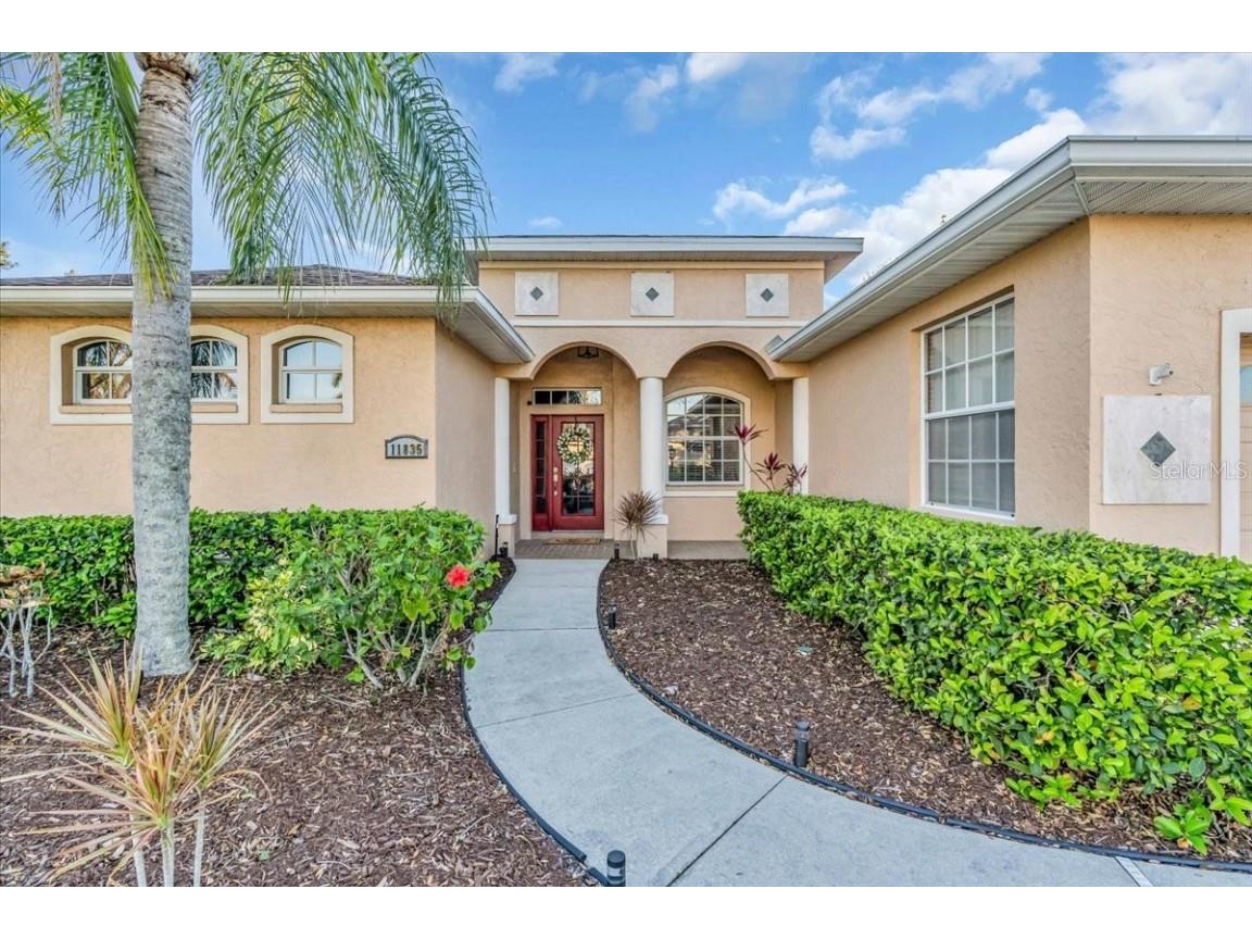 11835 Hollyhock Drive Lakewood Ranch FL 34202 A4665869 image3