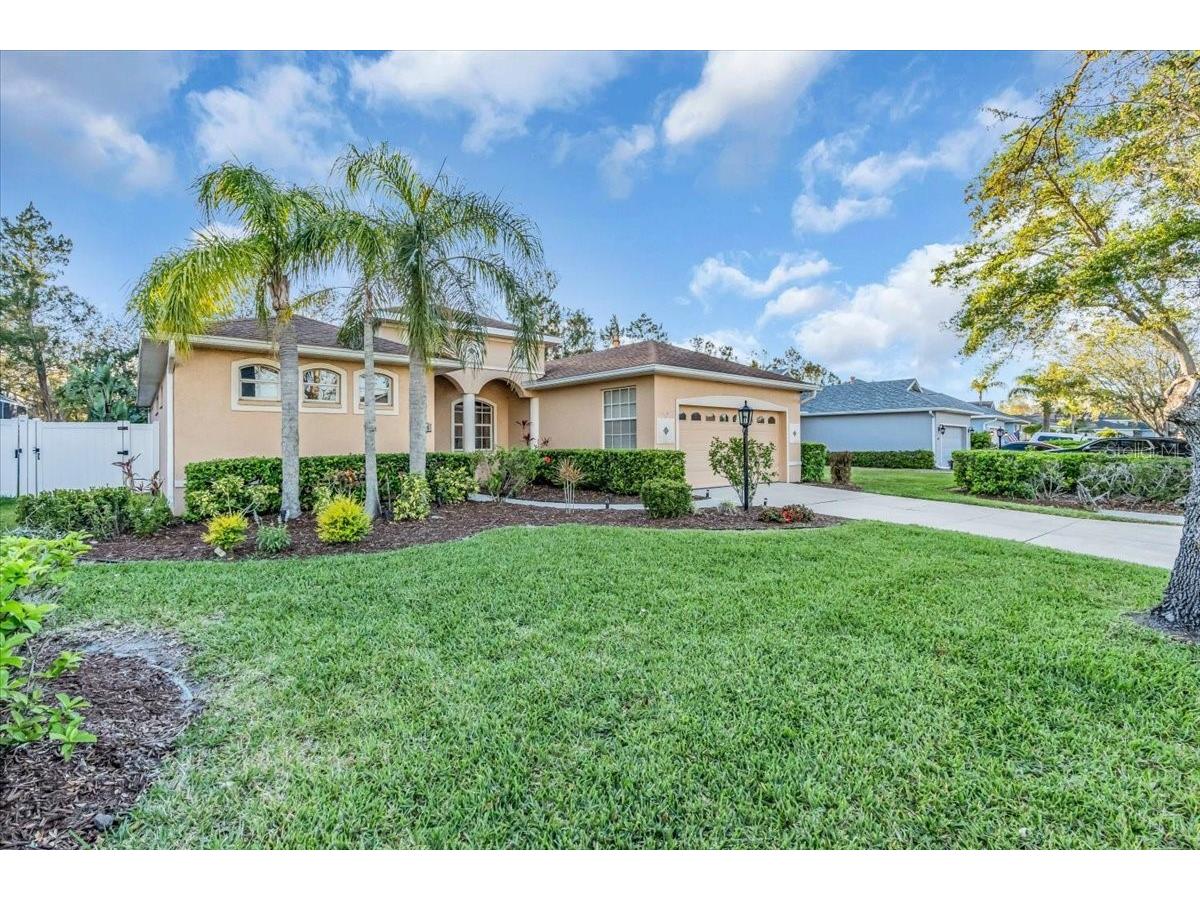 11835 Hollyhock Drive Lakewood Ranch FL 34202 A4690092 image2
