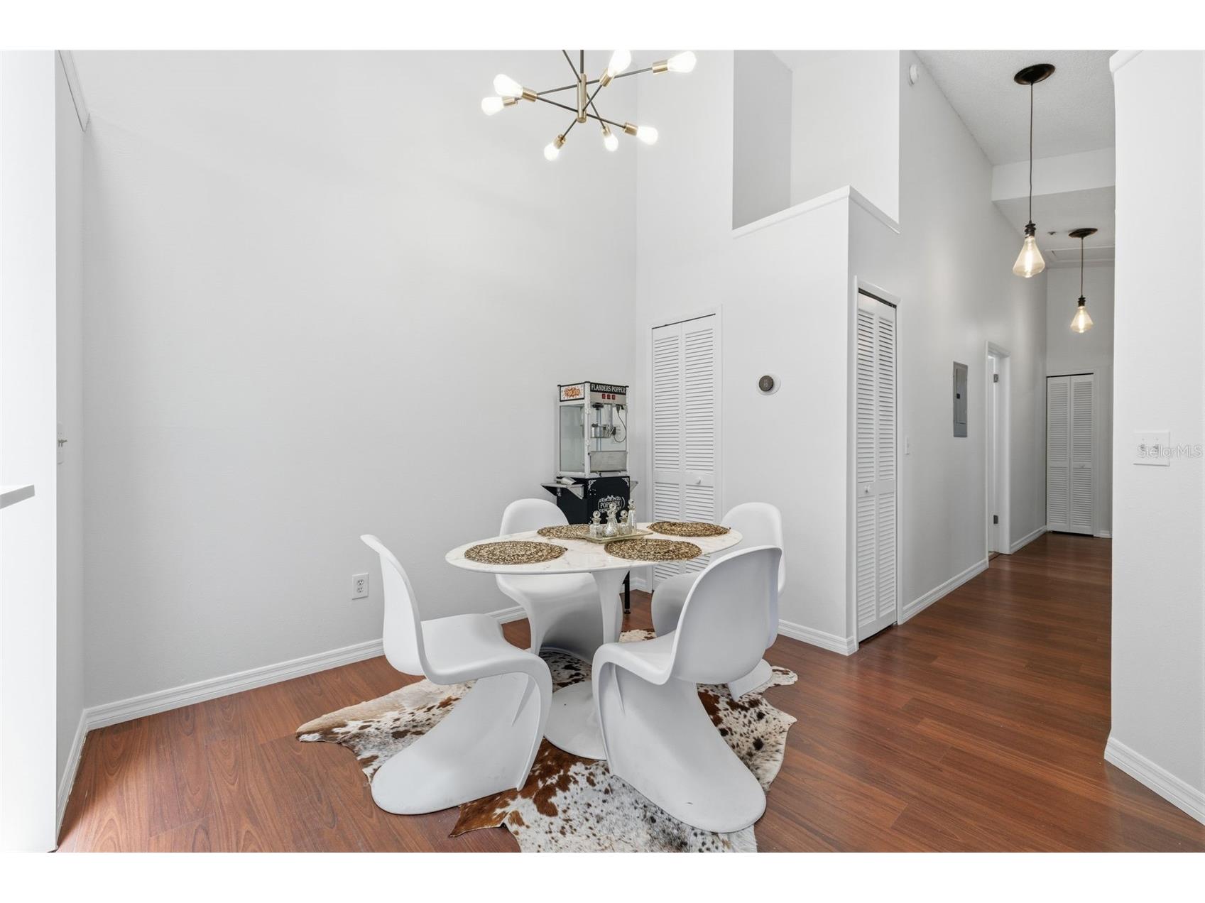 11844 Skylake Place Tampa FL 33617 TB8519481 image11