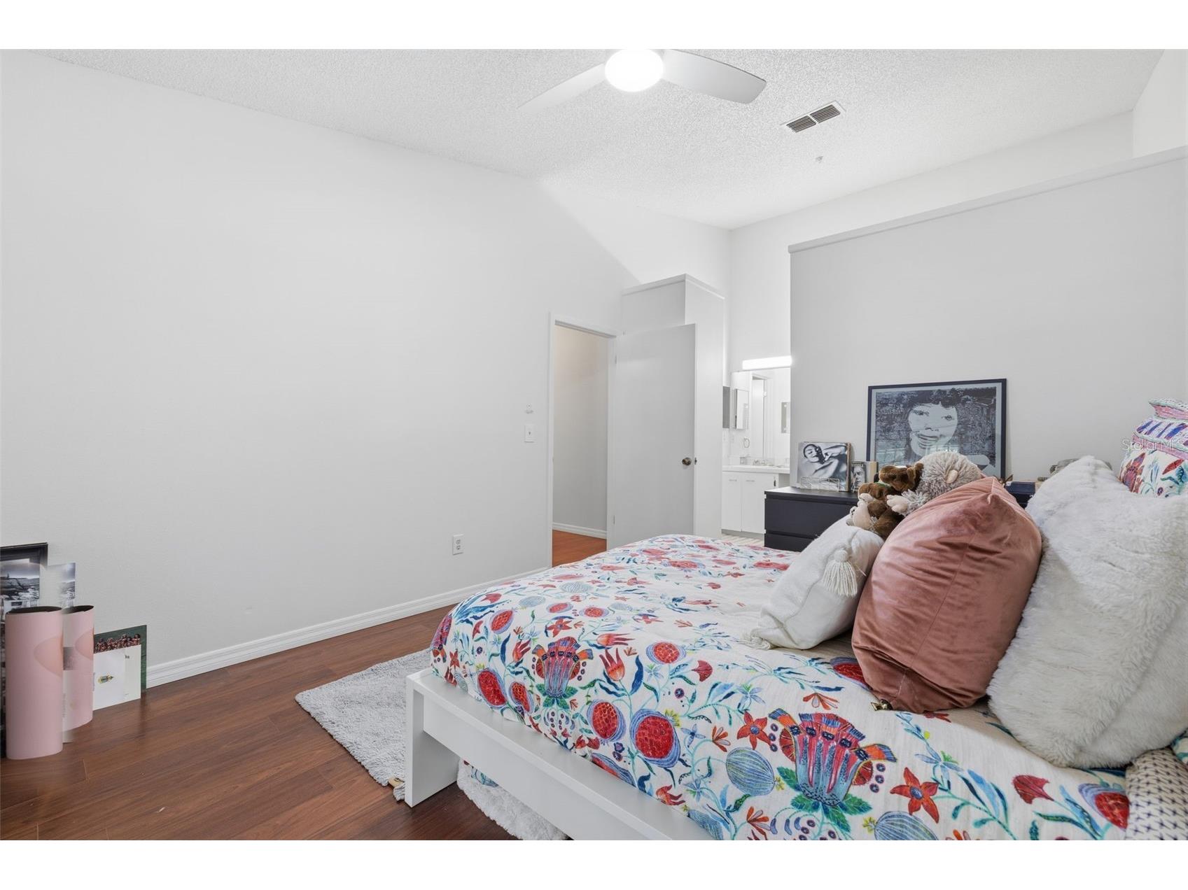 11844 Skylake Place Tampa FL 33617 TB8519481 image13