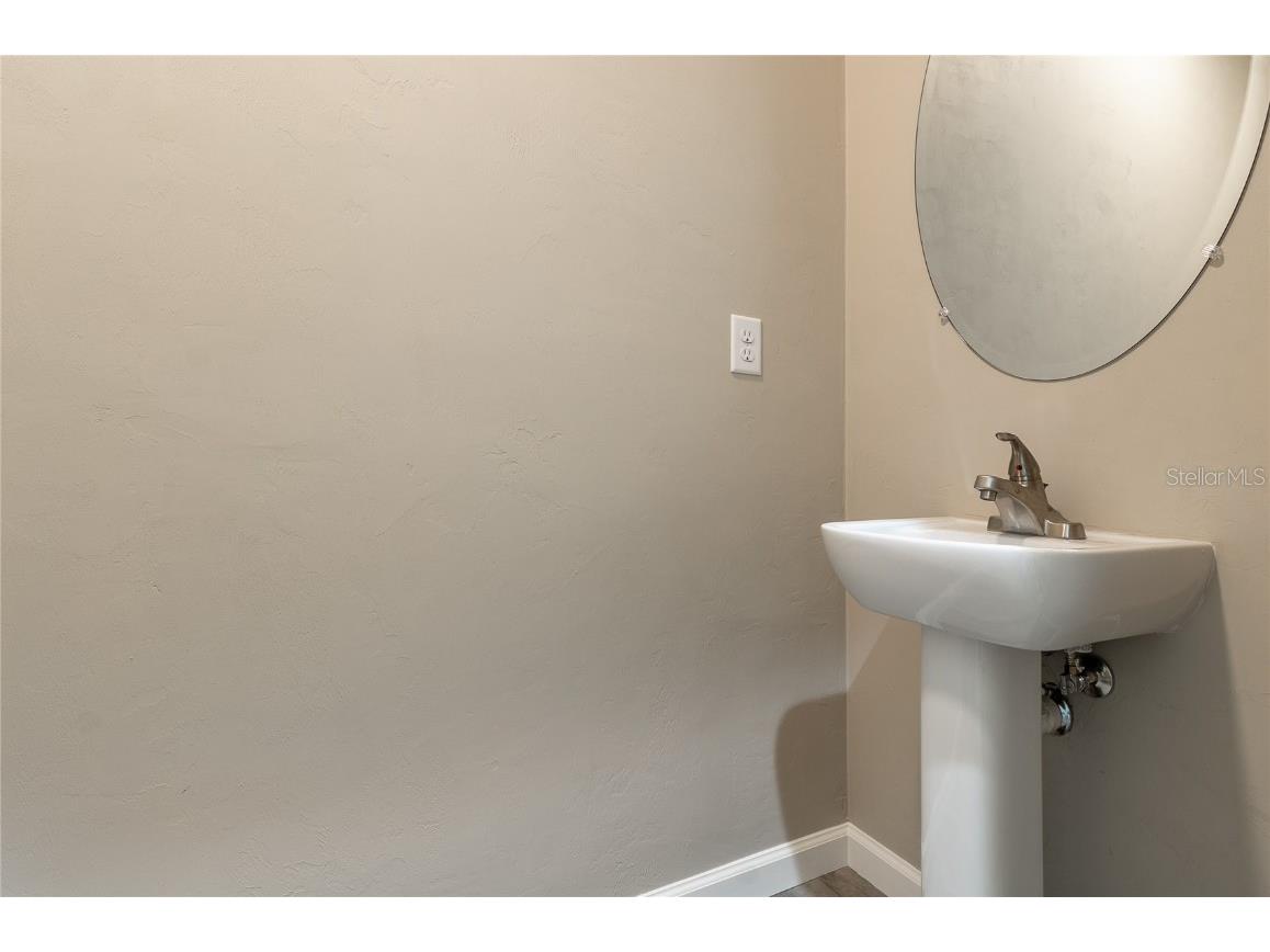 11848 NW 15th Road Gainesville FL 32606 GC525200 image56