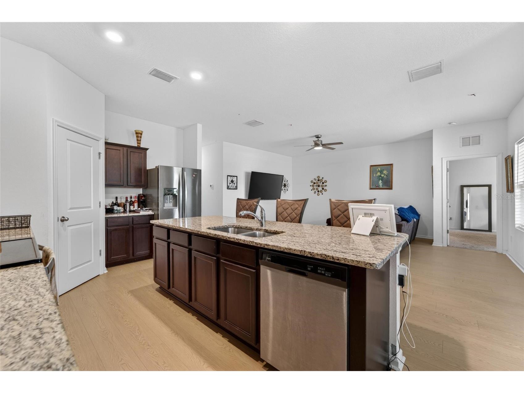 1185 Anchor Bend Drive Ruskin FL 33570 TB8505235 image11