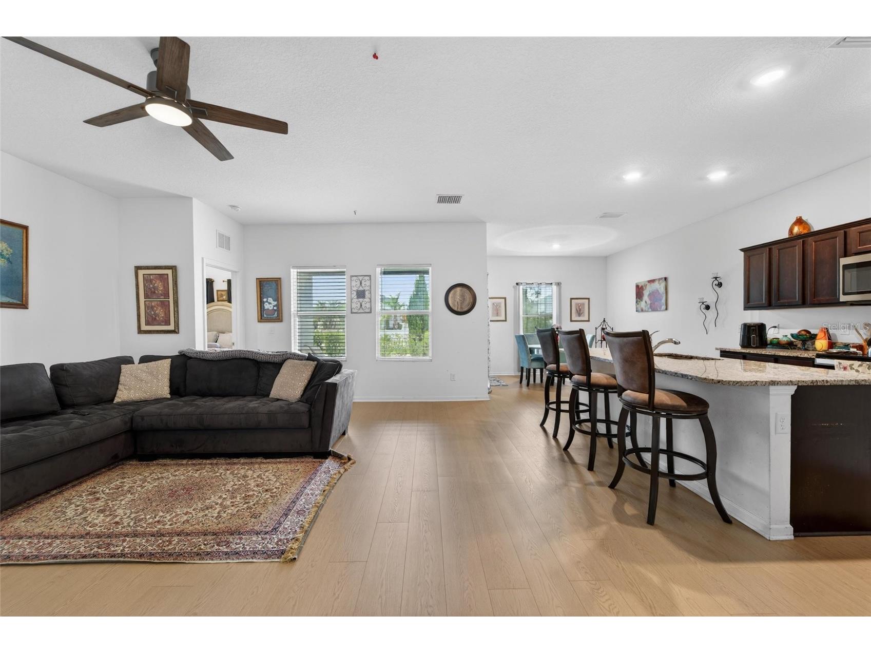 1185 Anchor Bend Drive Ruskin FL 33570 TB8505235 image8