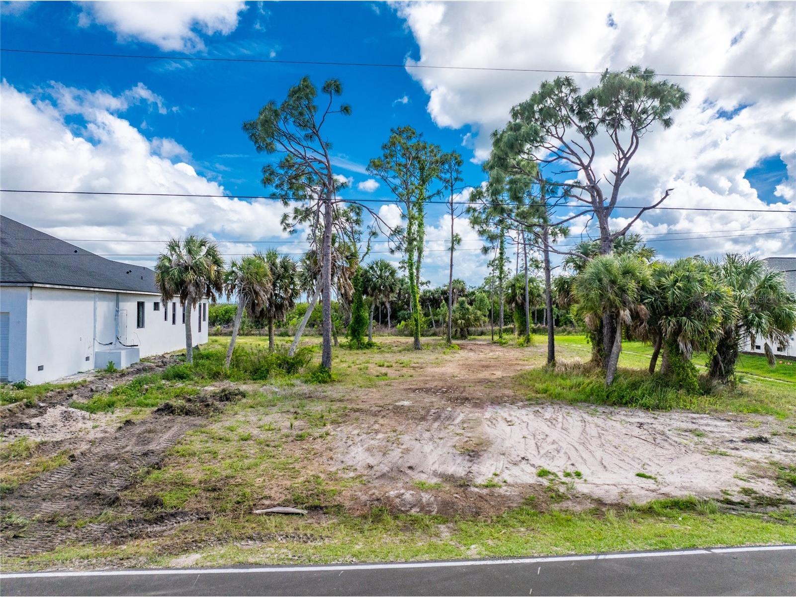 1185 Boundary Boulevard Rotonda West FL 33947 D6146912 image4