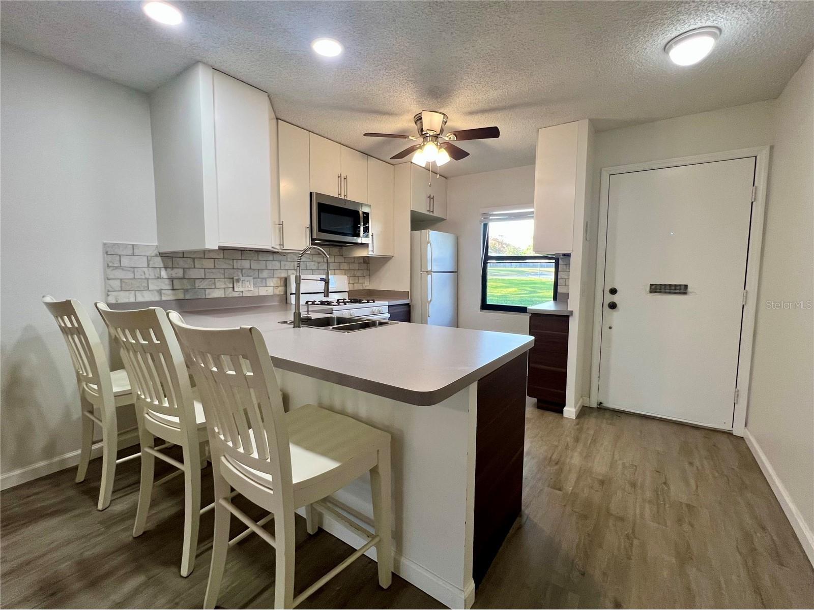1185 Mission Circle Clearwater FL 33759 TB8479642 image4