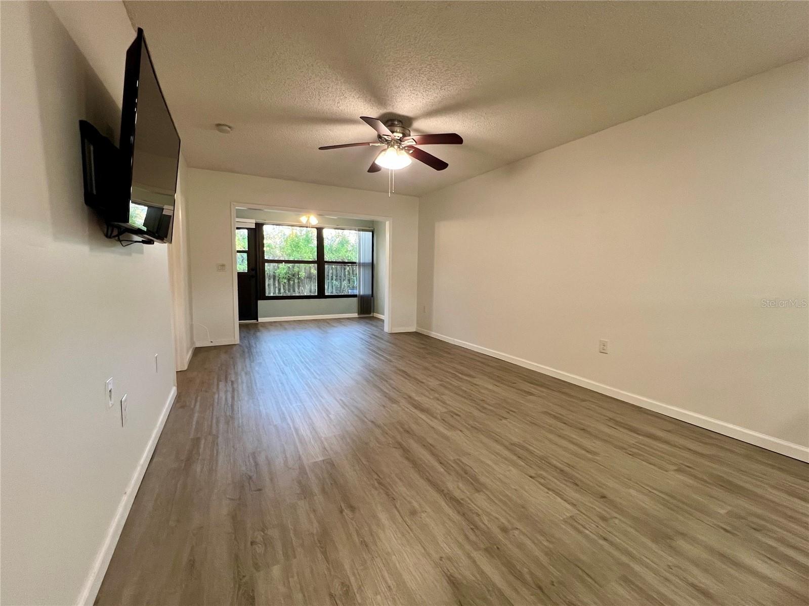 1185 Mission Circle Clearwater FL 33759 TB8479642 image9