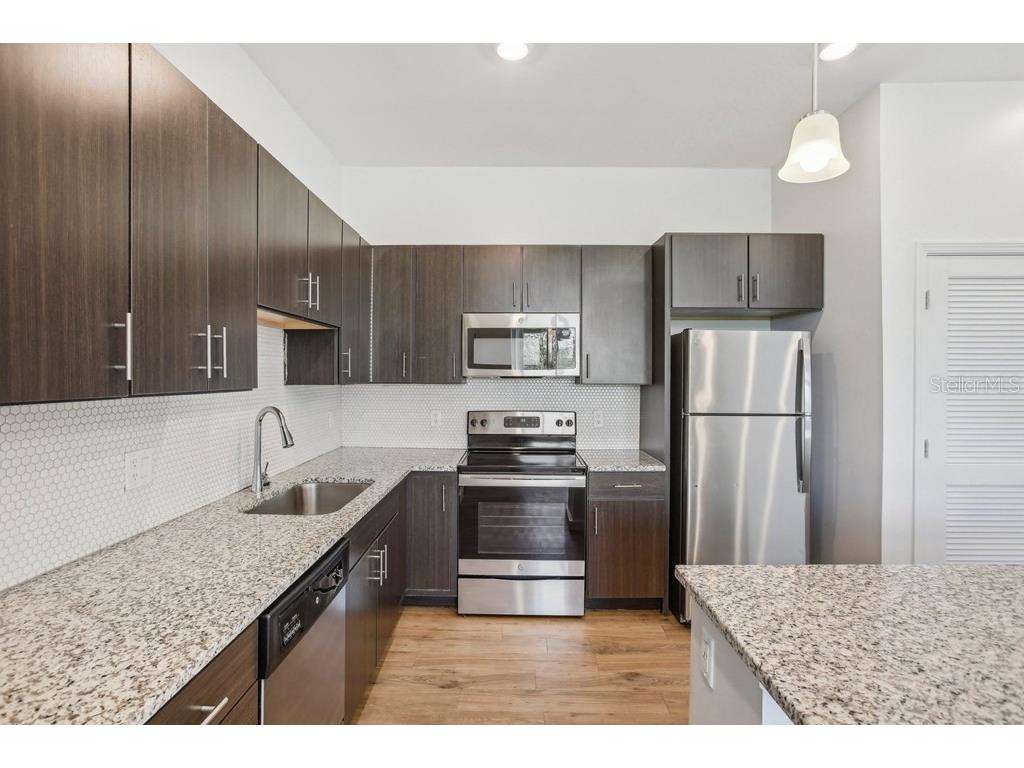 1185 S Pinellas Avenue #B1 Tarpon Springs FL 34689 O6410139 image32