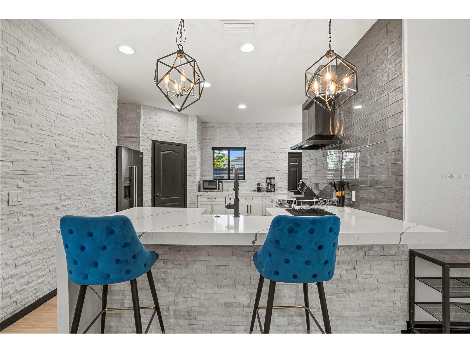 1185 S Shade Avenue Sarasota FL 34237 N6143460 image12