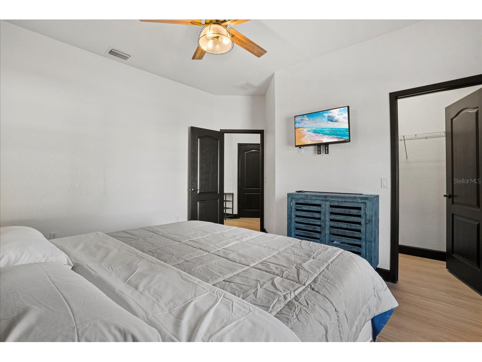 1185 S Shade Avenue Sarasota FL 34237 N6143460 image18