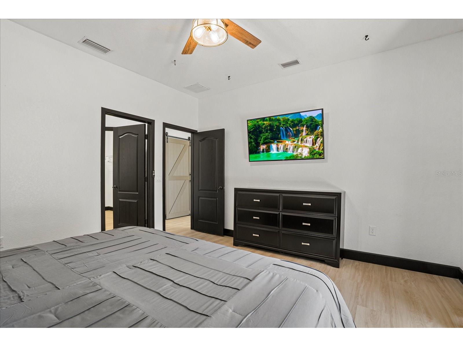 1185 S Shade Avenue Sarasota FL 34237 N6143460 image23