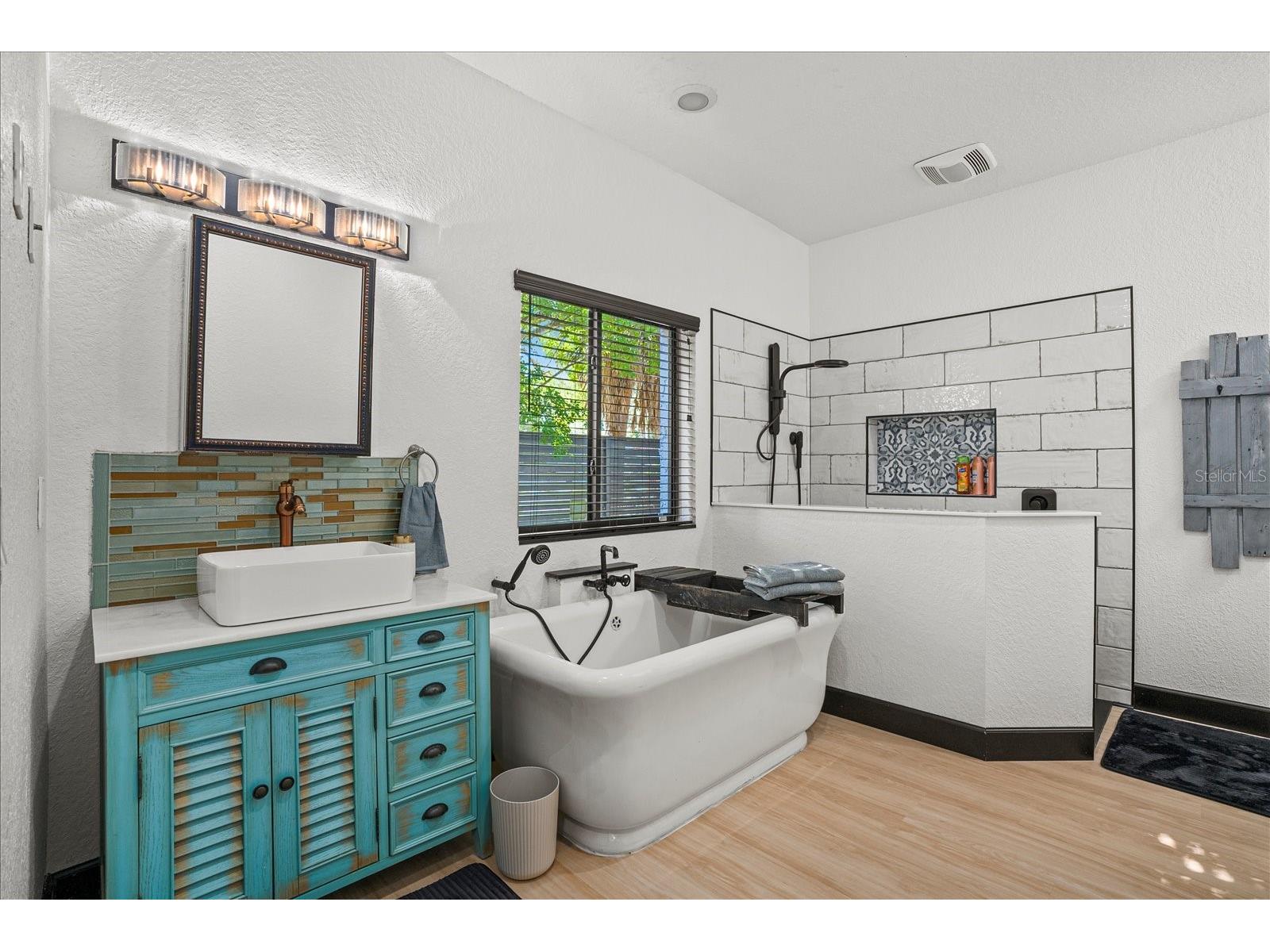1185 S Shade Avenue Sarasota FL 34237 N6143460 image26