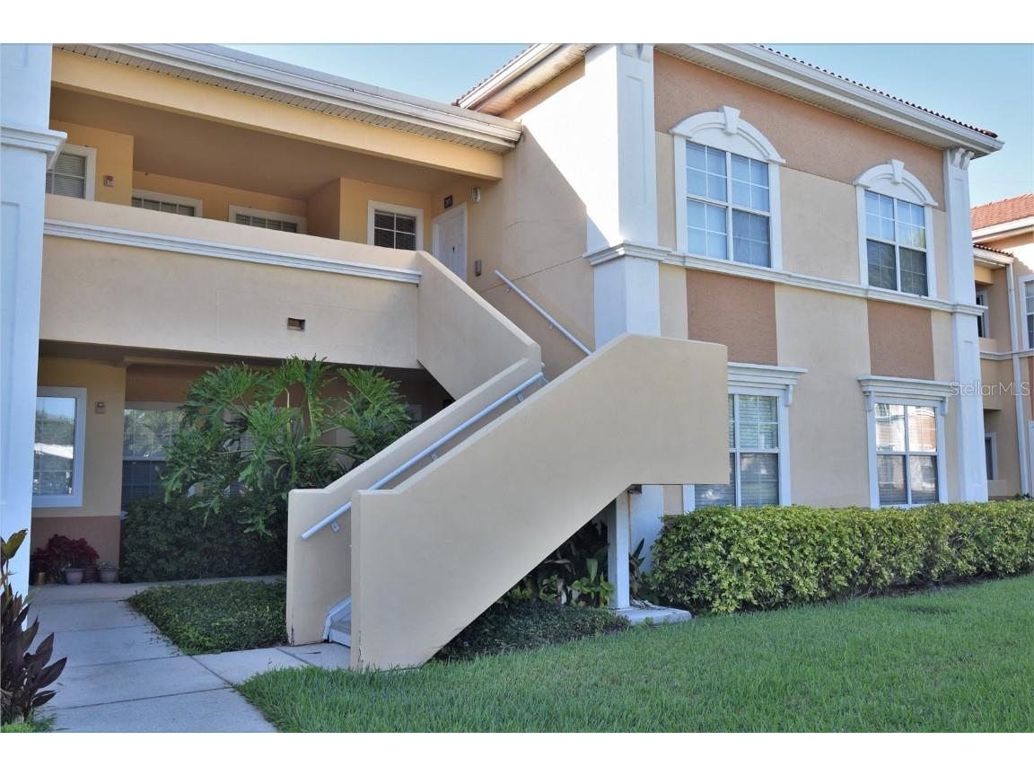 1185 Villagio Circle #103 Sarasota FL 34237 A4569542 image1