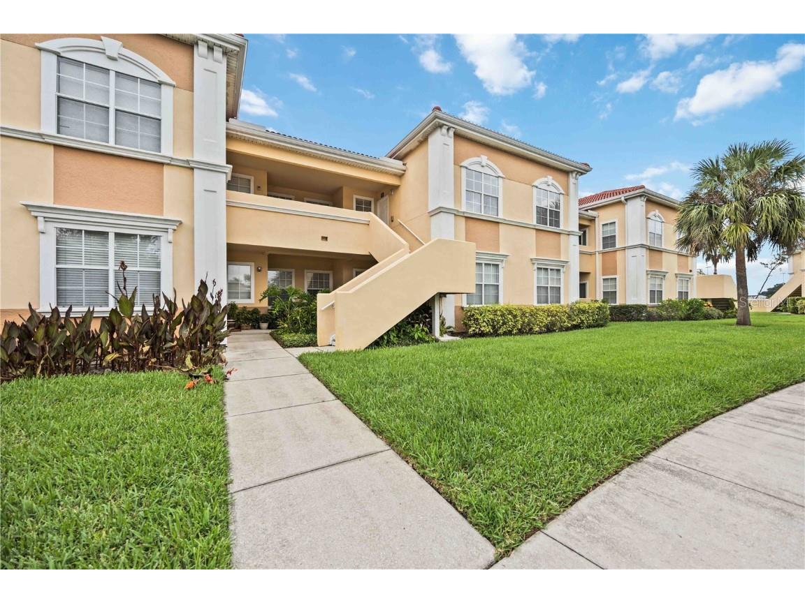 1185 Villagio Circle #203 Sarasota FL 34237 A4580605 image1