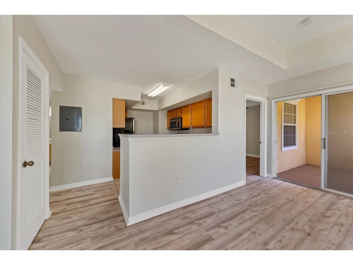 1185 Villagio Circle #208 Sarasota FL 34237 A4674588 image12