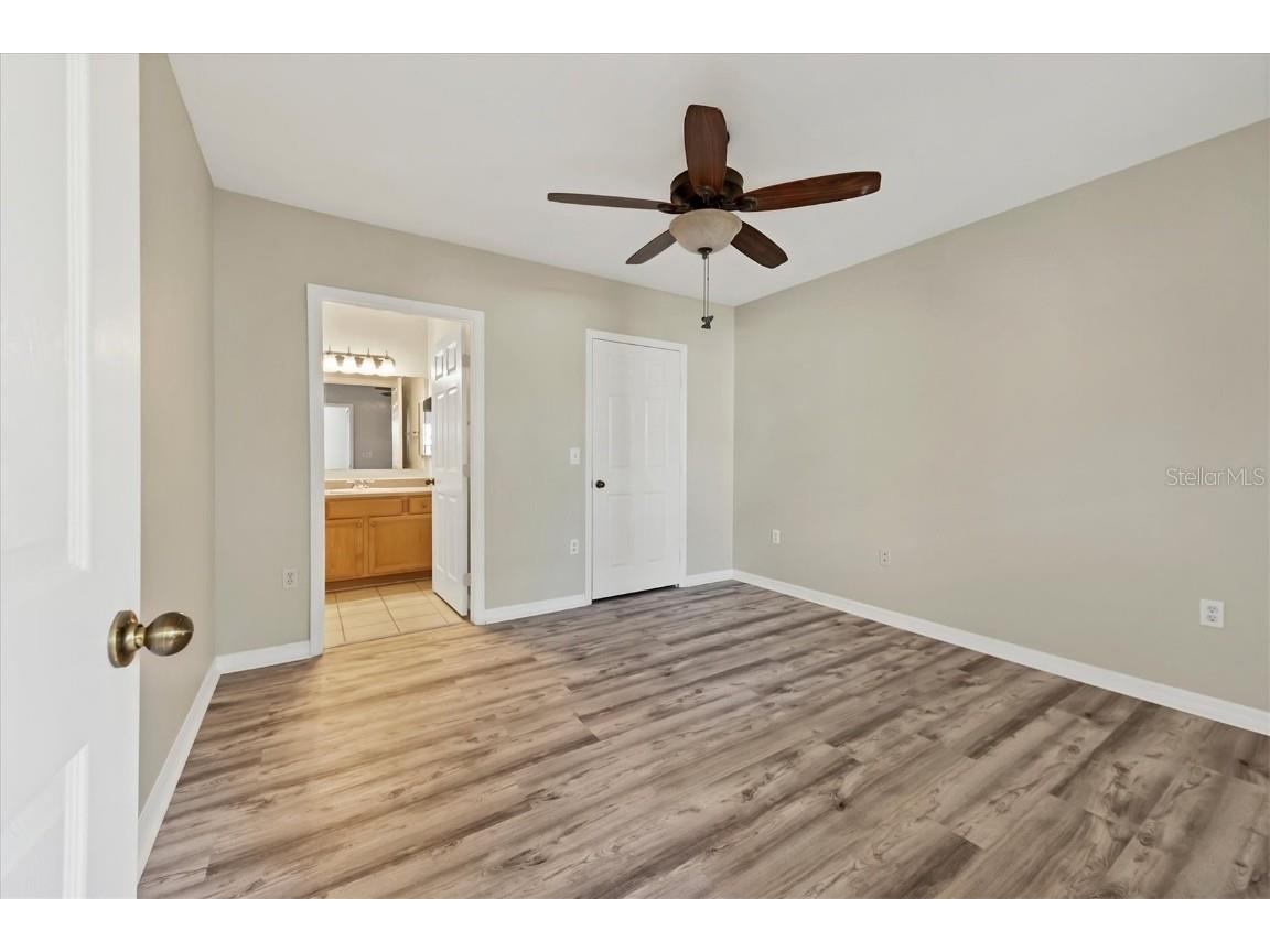 1185 Villagio Circle #208 Sarasota FL 34237 A4674588 image17