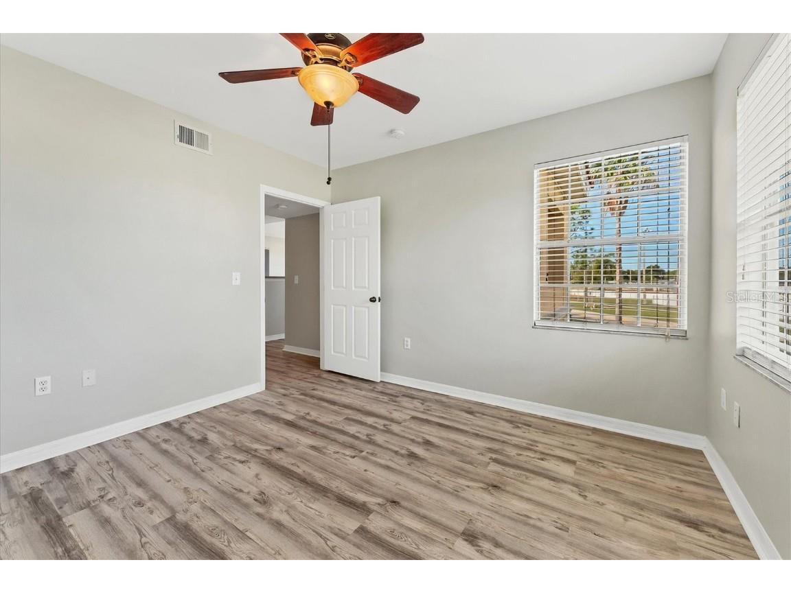 1185 Villagio Circle #208 Sarasota FL 34237 A4674588 image21