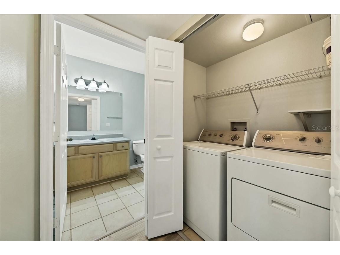 1185 Villagio Circle #208 Sarasota FL 34237 A4674588 image23