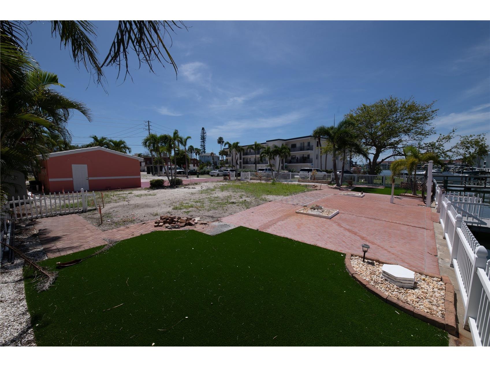 11855 1st Street E Treasure Island FL 33706 TB8402631 image8