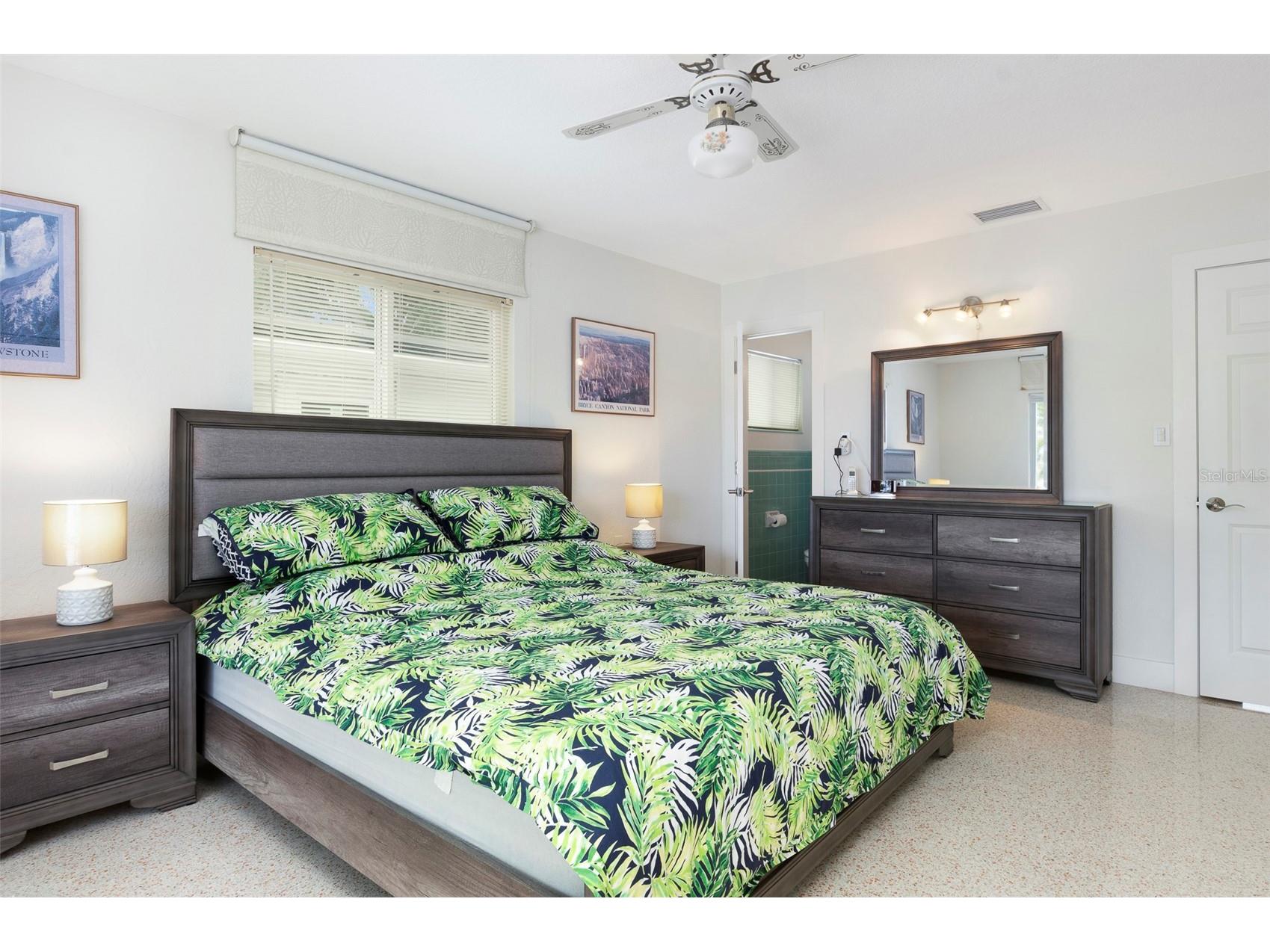 11855 4th Street E Treasure Island FL 33706 TB8500146 image14