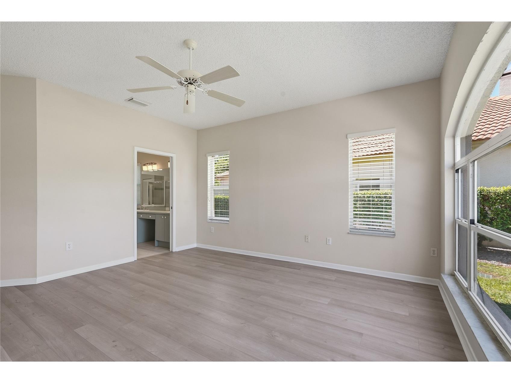 1186 Dartford Drive Tarpon Springs FL 34688 W7884879 image19