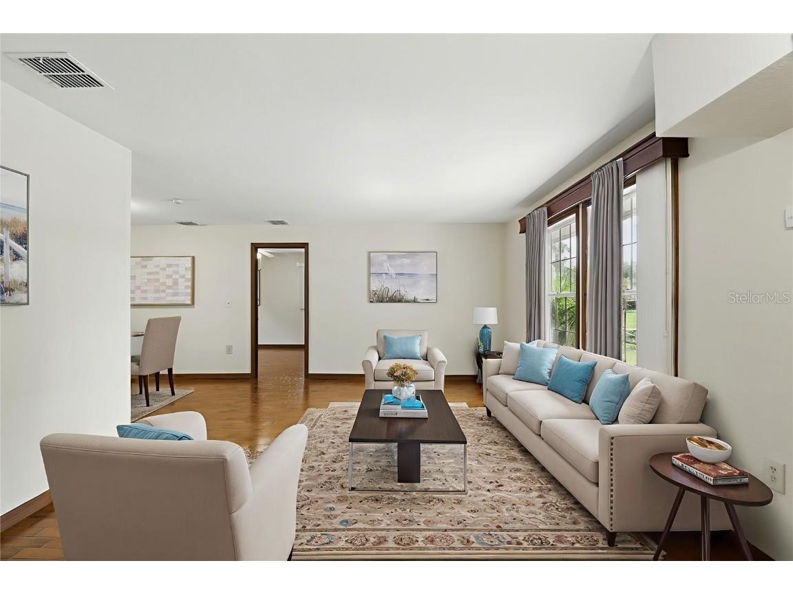 1186 Laguna Circle Saint Cloud FL 34771 - LAKE CENTER S5128408 image14