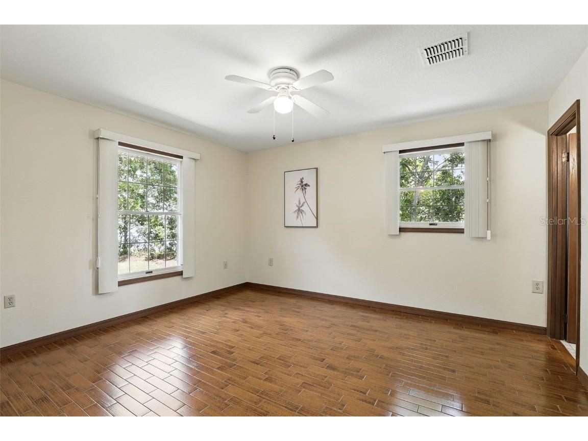 1186 Laguna Circle Saint Cloud FL 34771 - LAKE CENTER S5128408 image30