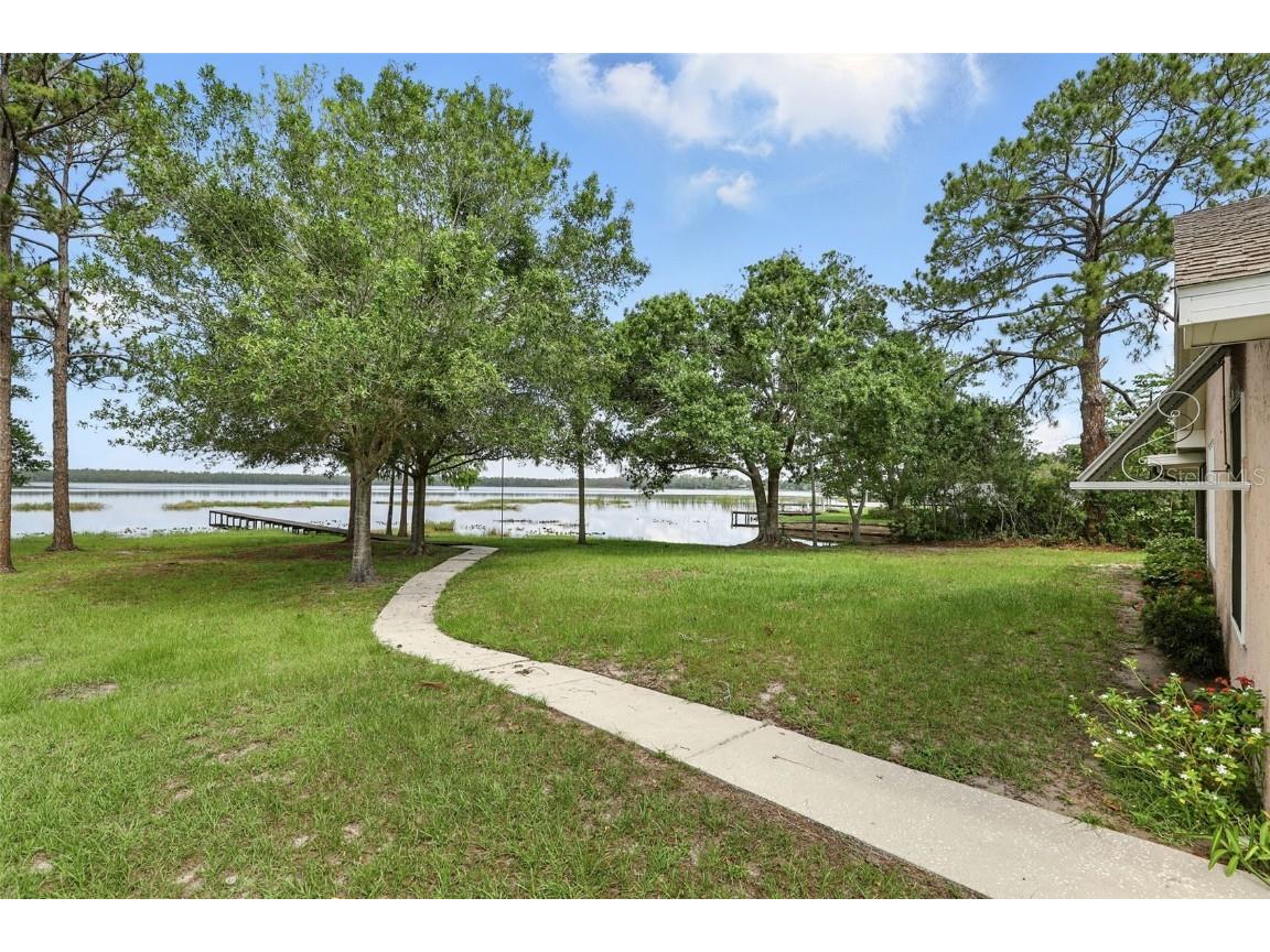 1186 Laguna Circle Saint Cloud FL 34771 - LAKE CENTER S5128408 image42