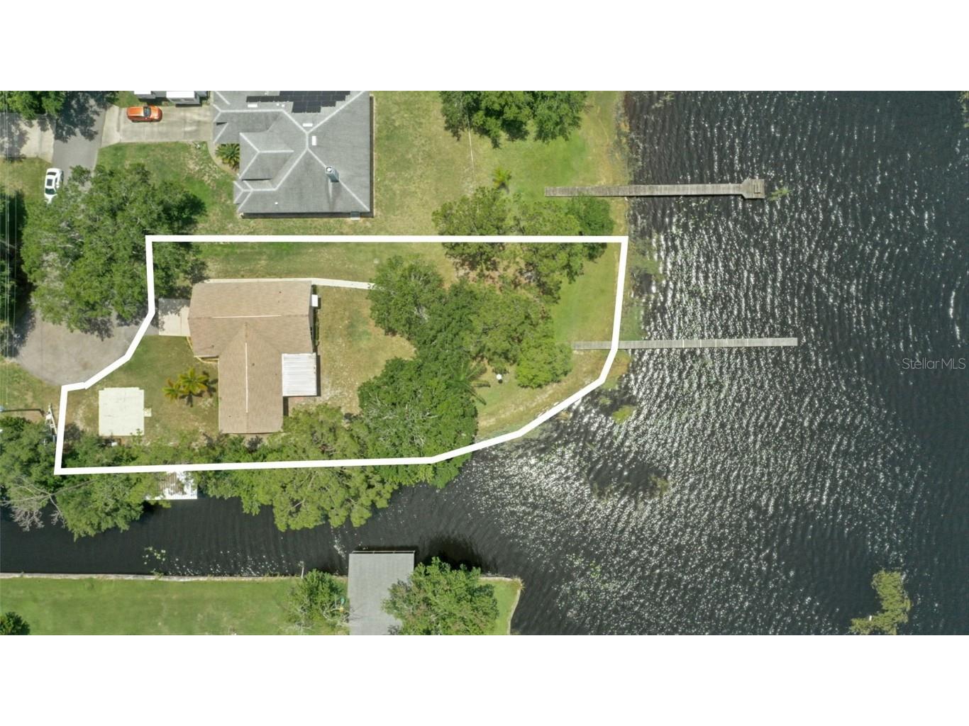 1186 Laguna Circle Saint Cloud FL 34771 - LAKE CENTER S5128408 image5