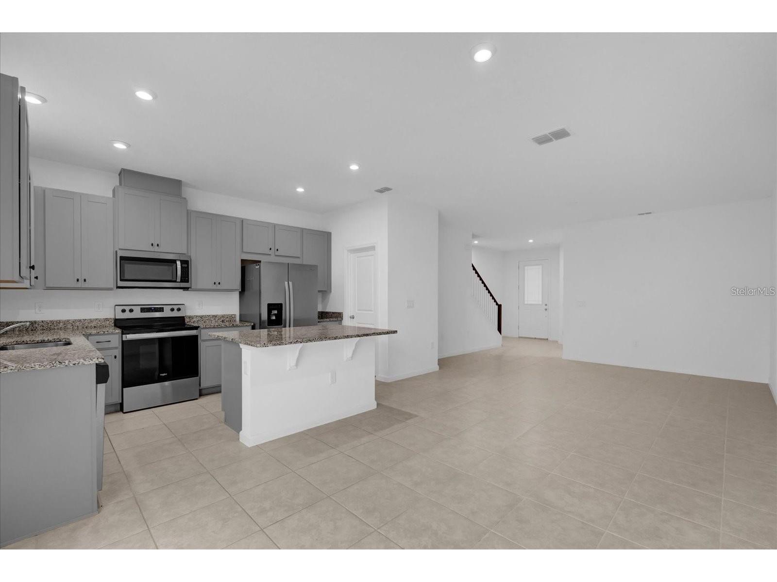1186 Seaside Mist Trail Kissimmee FL 34747 - 06.01 O6400363 image3