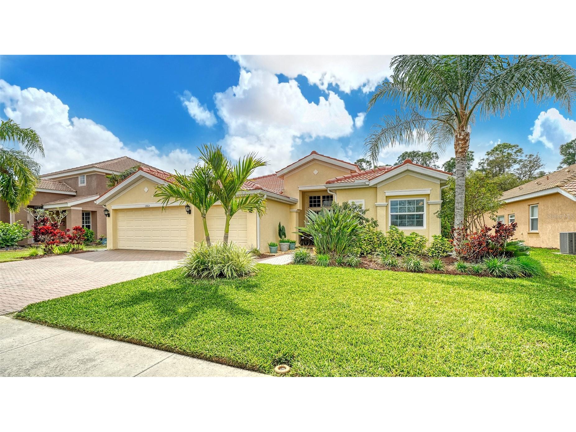 11862 Granite Woods Loop Venice FL 34292 A4686137 image1