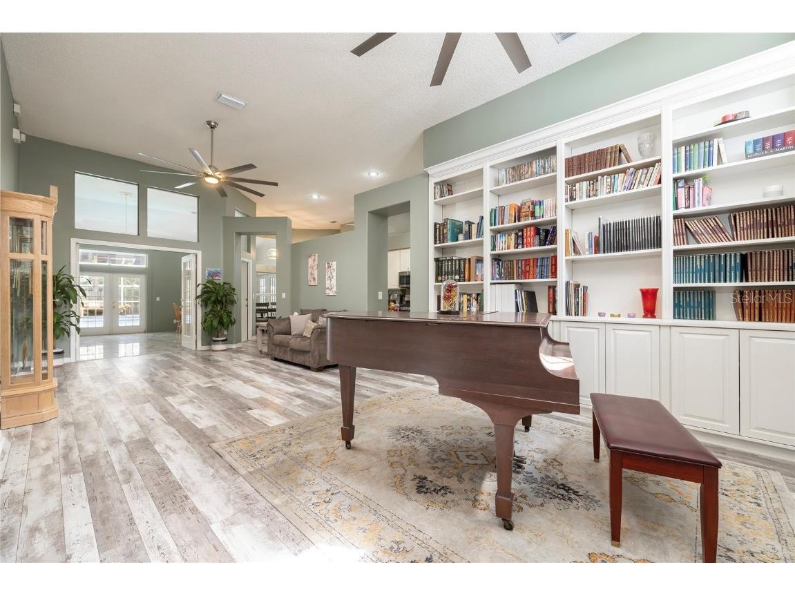 1187 Blackrush Drive Tarpon Springs FL 34689 TB8436618 image8