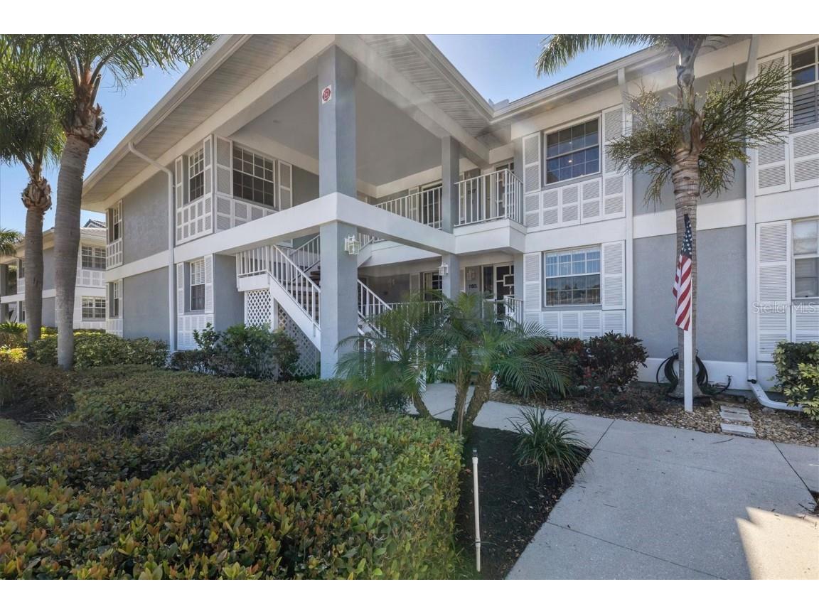 1187 Edgewater Circle #1187 Bradenton FL 34209 - PALMA SOLA BAY A4564814 image1