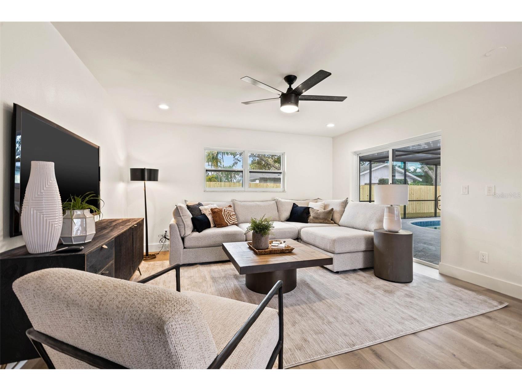 11876 Marla Lane Seminole FL 33772 TB8478372 image3