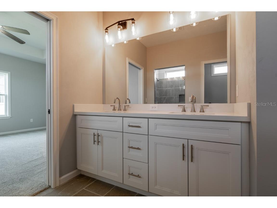 11878 NW 15th Road Gainesville FL 32606 GC526823 image19