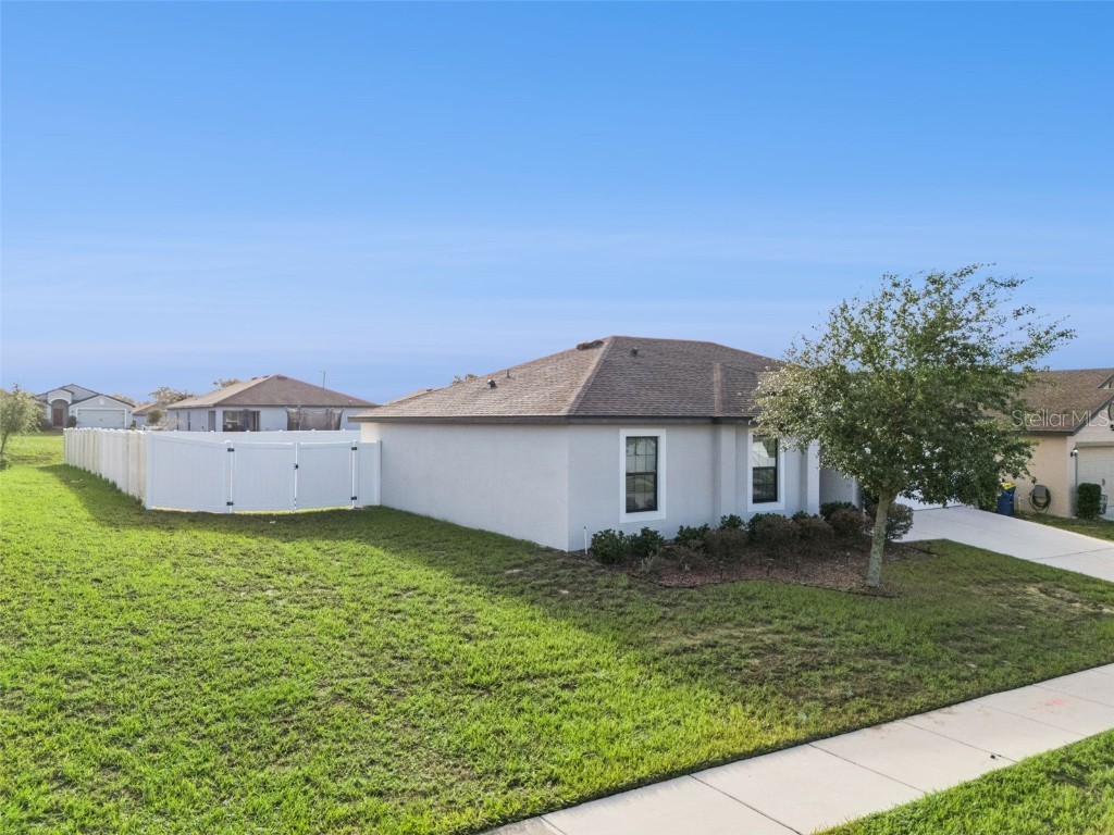 1188 Moyle Way Mascotte FL 34753 O6351331 image3