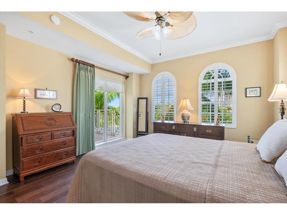 1188 N Tamiami Trail #401 Sarasota FL 34236 A4659094 image20