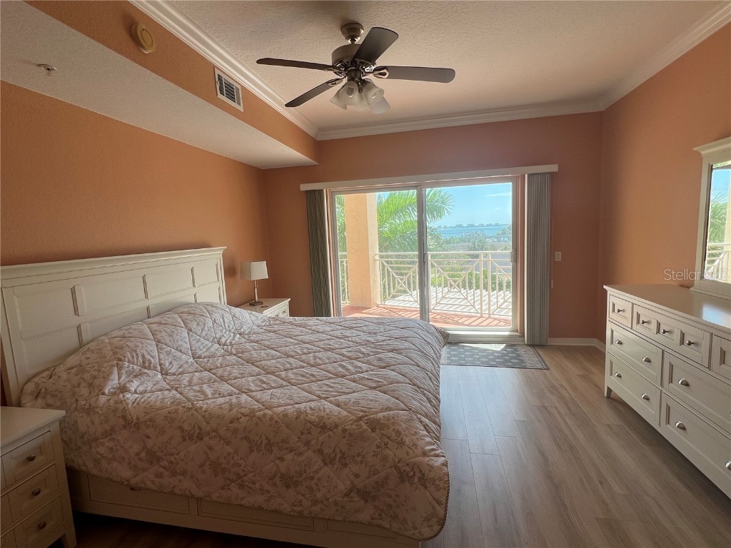 1188 N Tamiami Trail #403 Sarasota FL 34236 A4656937 image10