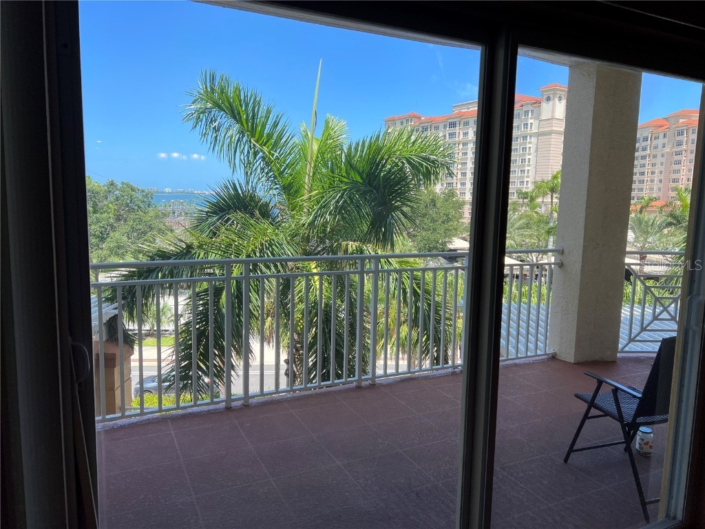 1188 N Tamiami Trail #403 Sarasota FL 34236 A4656937 image17